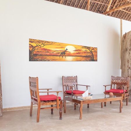 מאטמווה Ahg Sun Bay Mlilile Beach Hotel מראה חיצוני תמונה