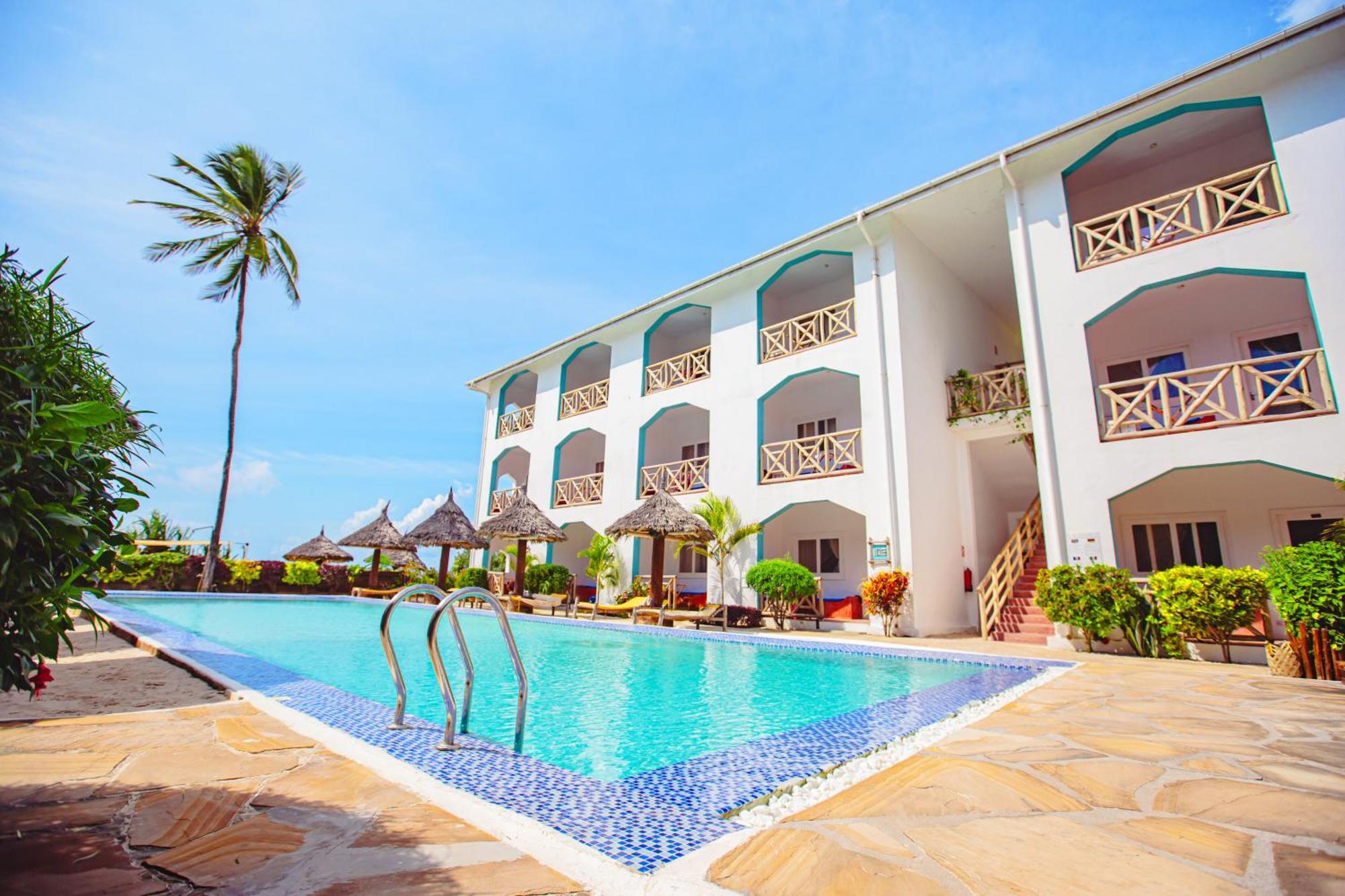 מאטמווה Ahg Sun Bay Mlilile Beach Hotel מראה חיצוני תמונה